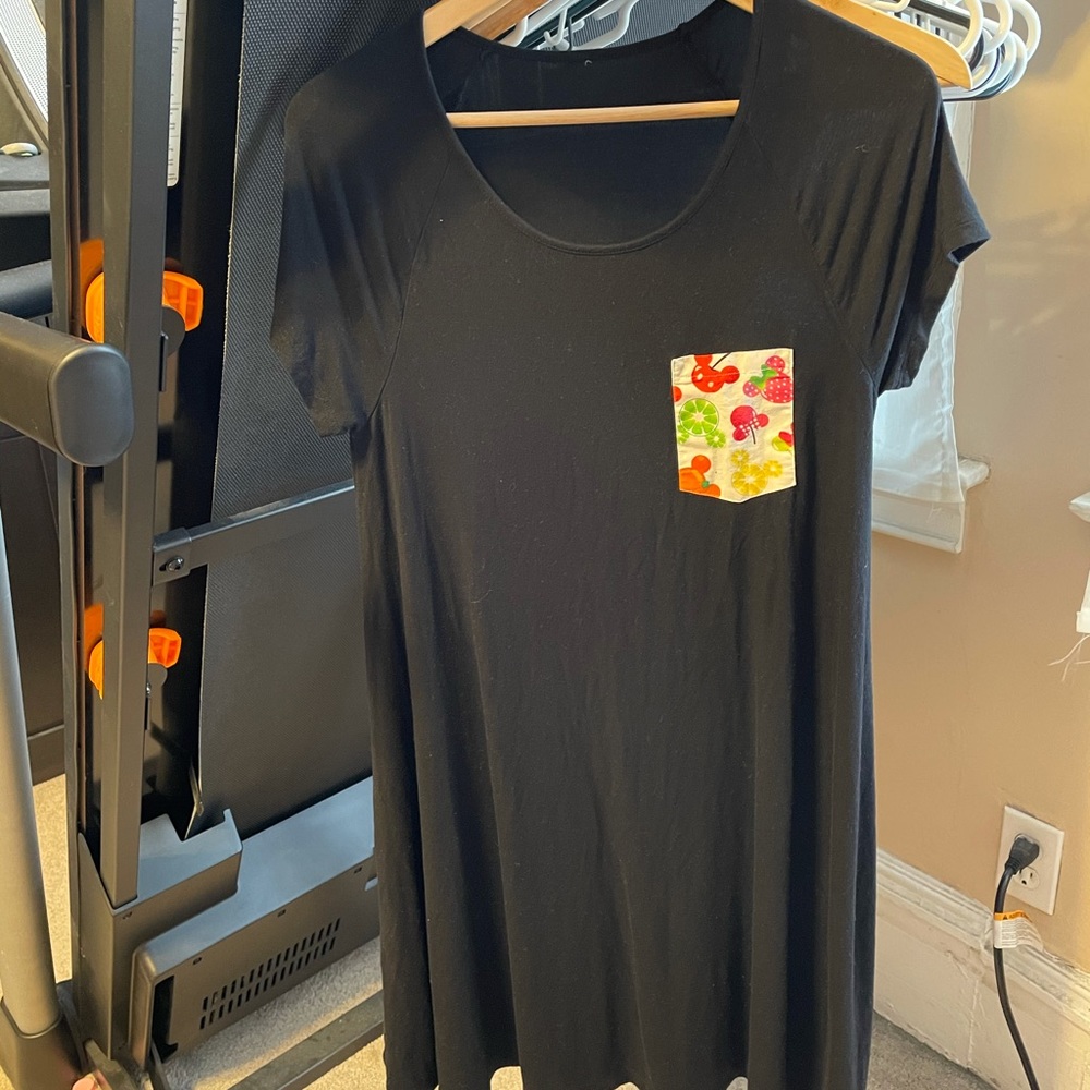Disney pocket dress